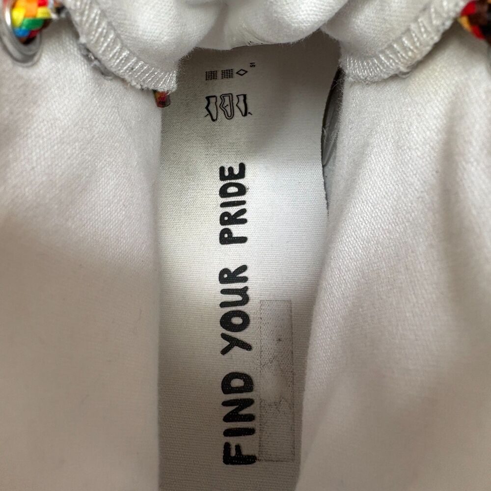 CONVERSE "Find Your Pride" Star Canvas Rubber Hi Top Sneaker Mens Size 10.5 - Picture 9 of 11